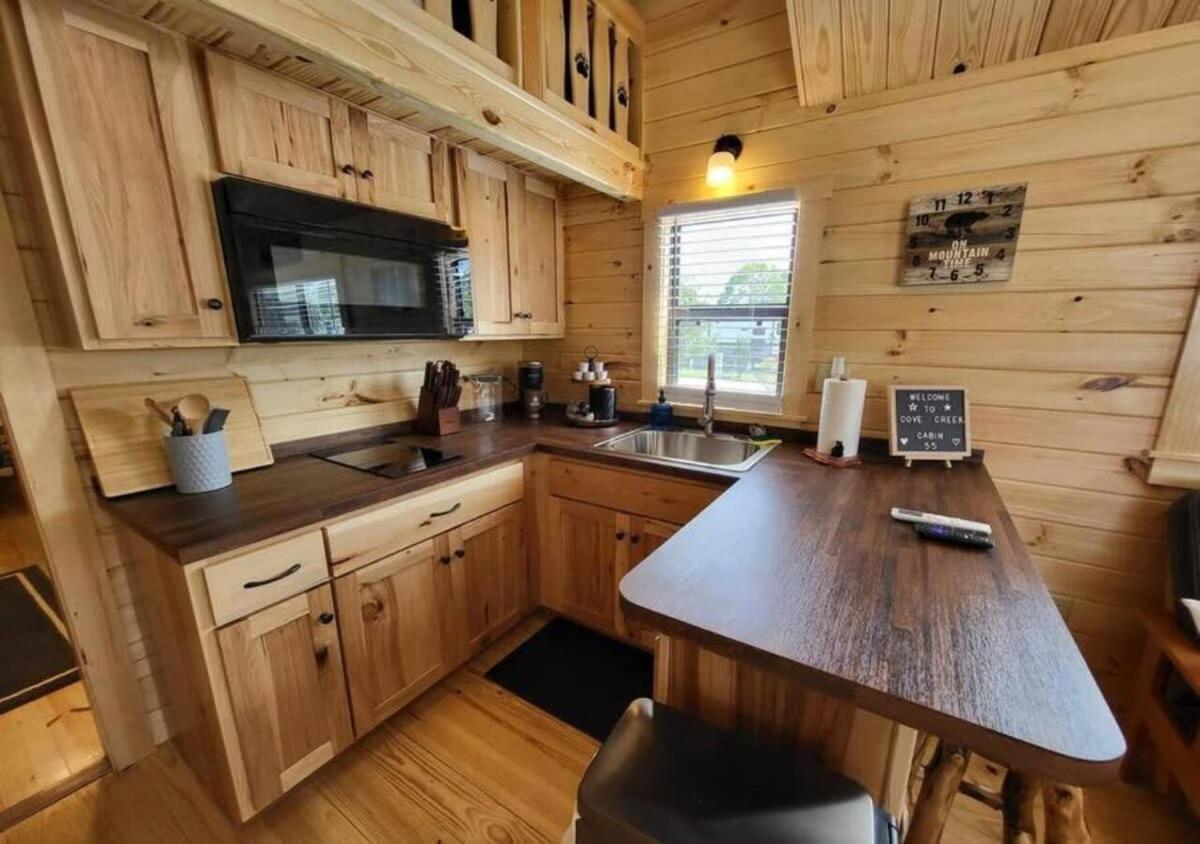 Holiday home Picturesque Family With Loft In Tennessee